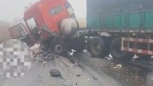 大货车祸视频,大货车事故现场惊心动魄瞬间回顾